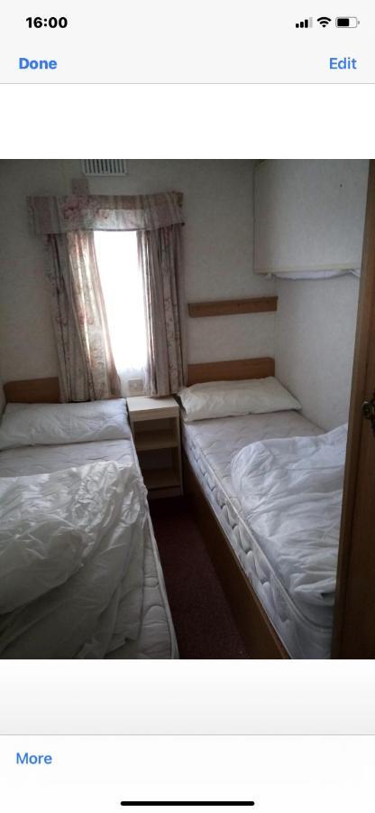 I13 The Chase Caravan Park Hotel Ingoldmells Bagian luar foto